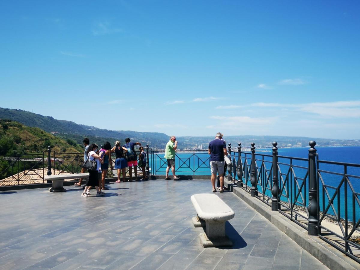 Residenza Maria Antonietta - 50 Metri Dal Mare Hotel Pizzo  Luaran gambar