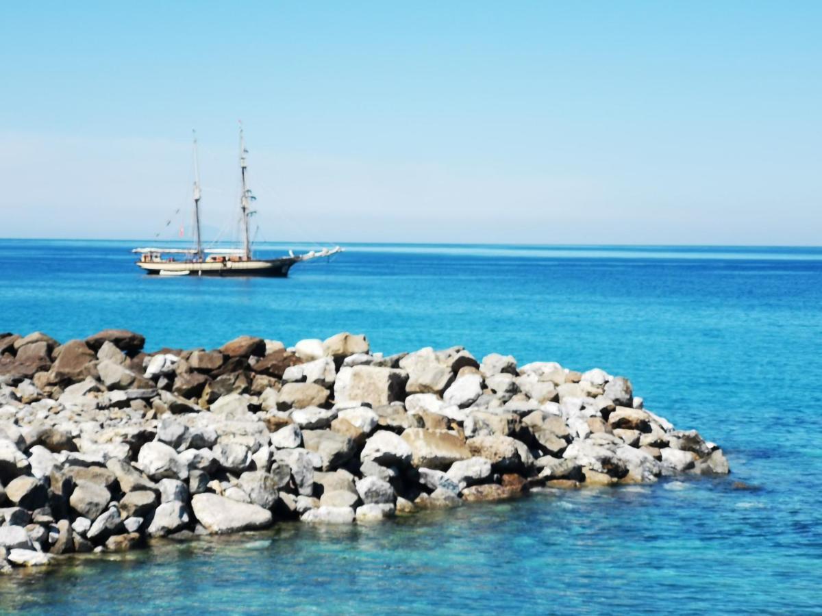 Residenza Maria Antonietta - 50 Metri Dal Mare Hotel Pizzo  Luaran gambar