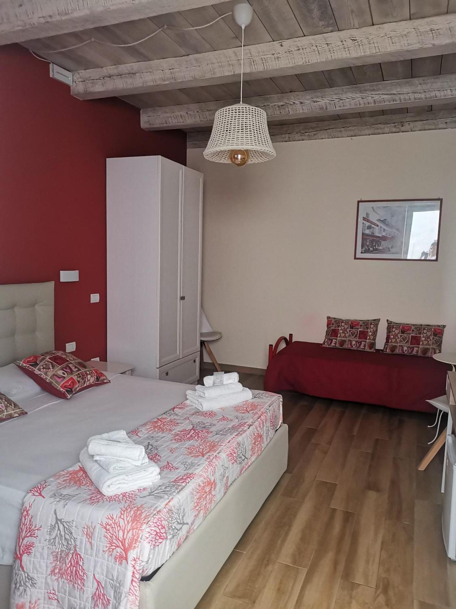 Residenza Maria Antonietta - 50 Metri Dal Mare Hotel Pizzo  Luaran gambar