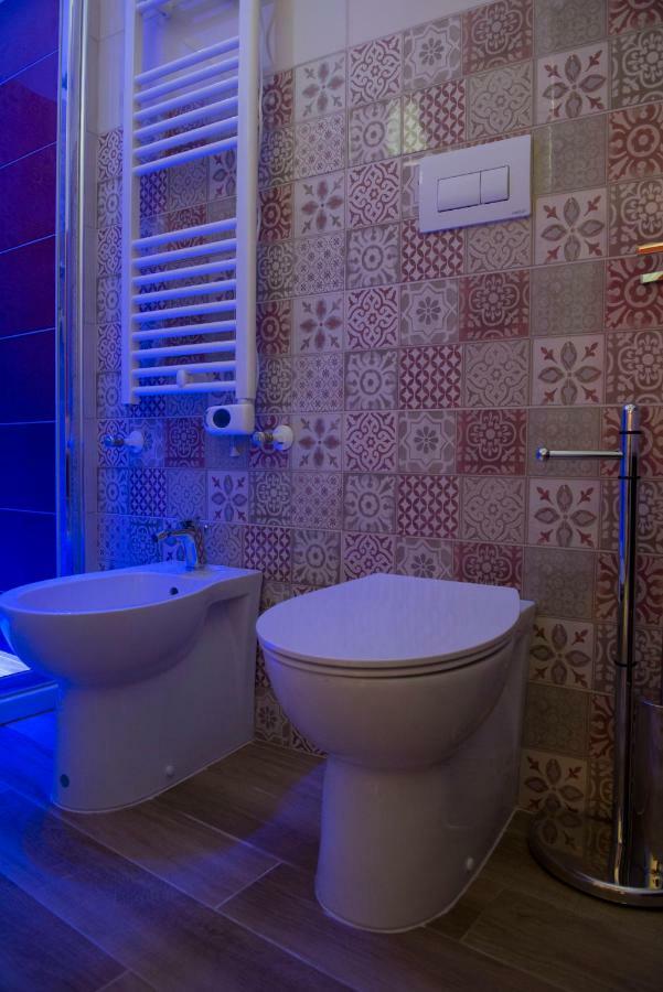 Residenza Maria Antonietta - 50 Metri Dal Mare Hotel Pizzo  Luaran gambar