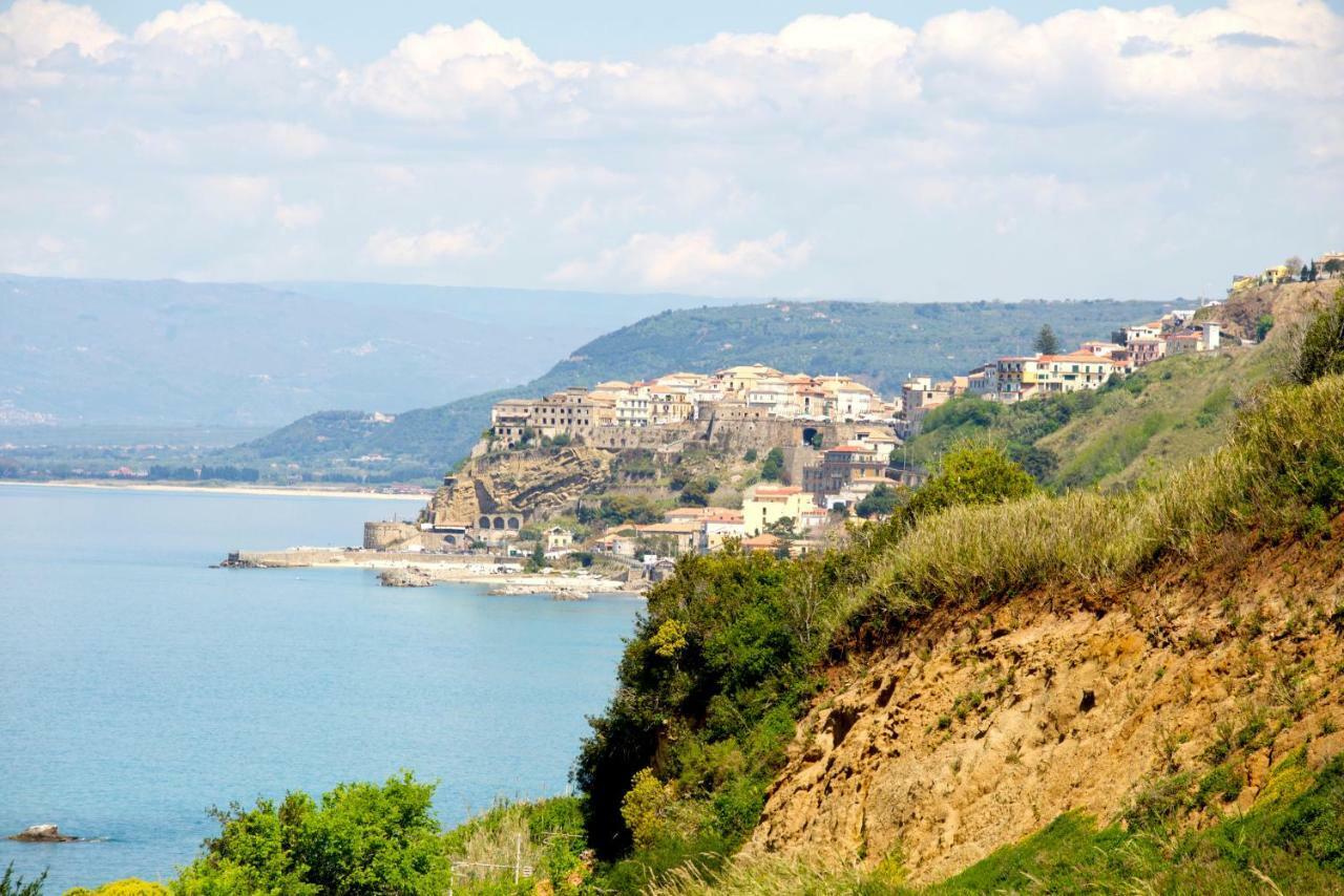 Residenza Maria Antonietta - 50 Metri Dal Mare Hotel Pizzo  Luaran gambar